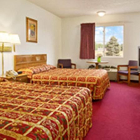 Westwood Inn & Suites - Kimball Oda fotoğraf