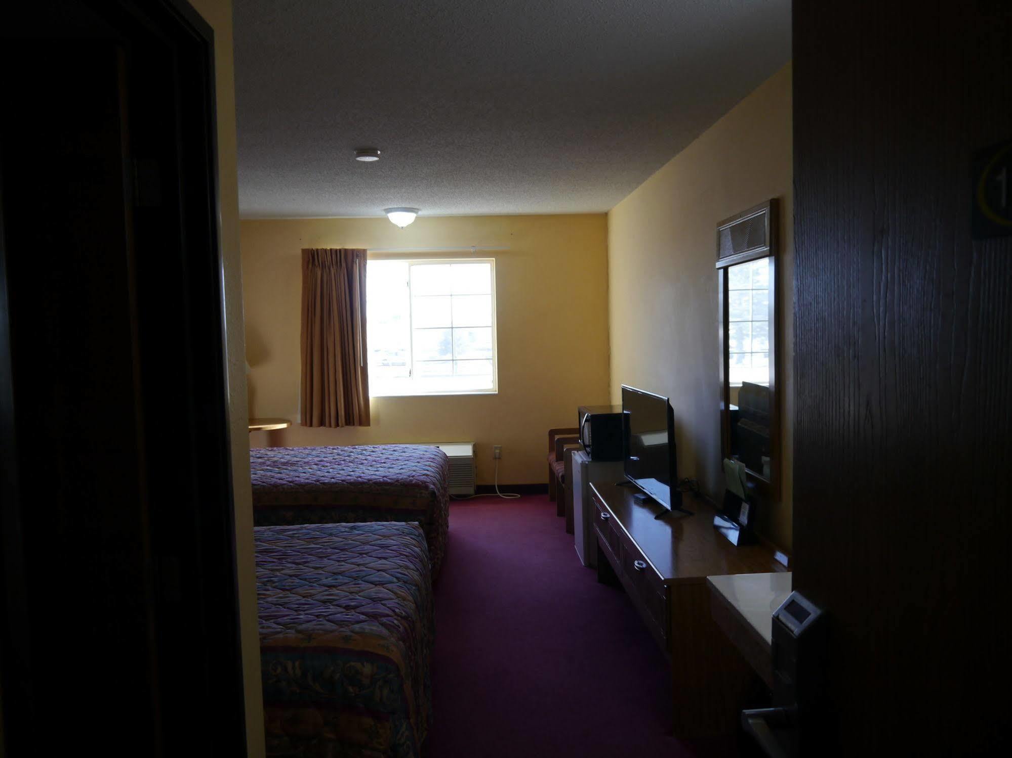Westwood Inn & Suites - Kimball Dış mekan fotoğraf