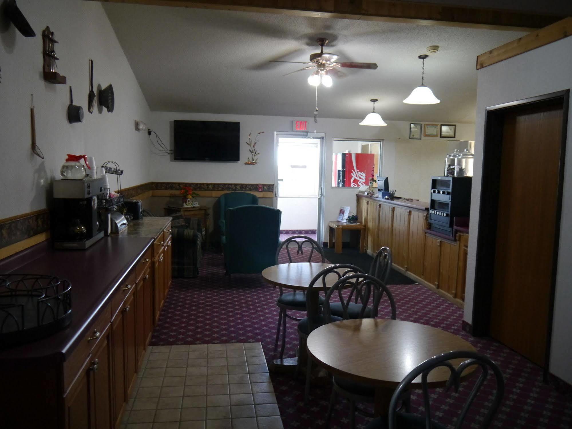 Westwood Inn & Suites - Kimball Dış mekan fotoğraf